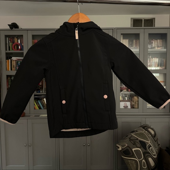 Toddler Cat & Jack raincoat - Picture 1 of 4